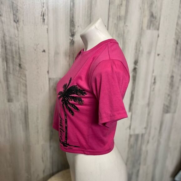 Pink crop top - Picture 2 of 5